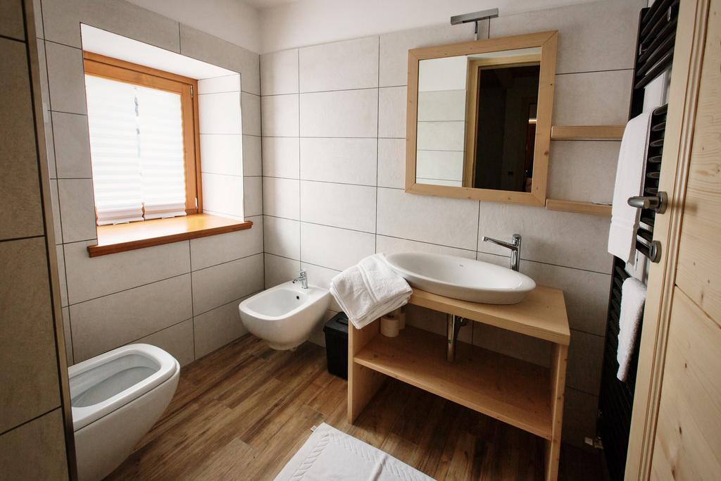 La Marmote Albergo Diffuso Di Paluzza Ronc Pokoj fotografie