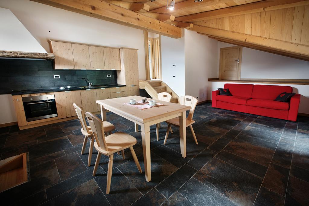 La Marmote Albergo Diffuso Di Paluzza Ronc Pokoj fotografie